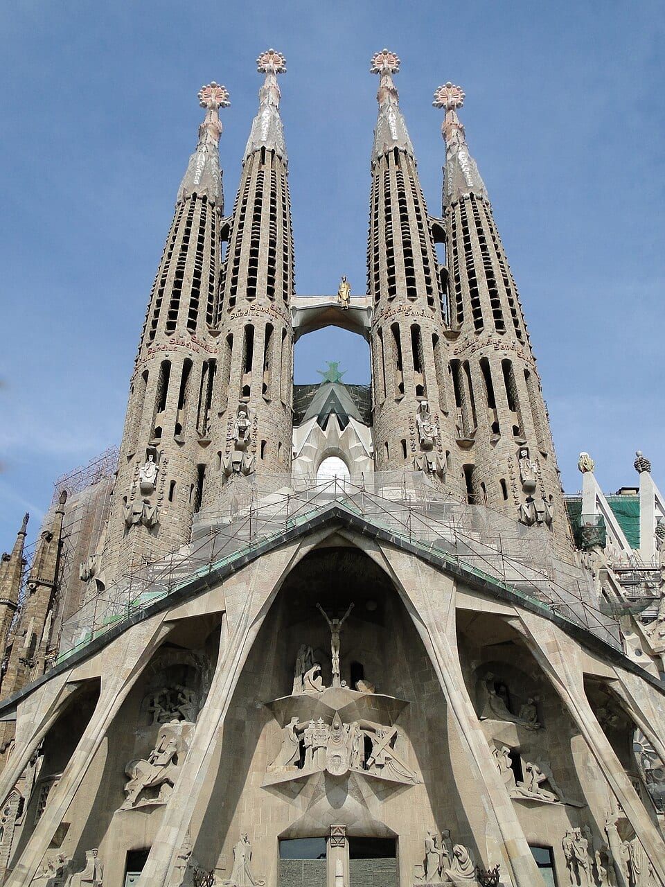 Barcelona: Sagrada Familia with Guide