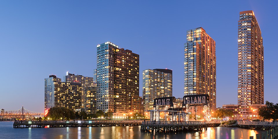 New York: Audio Guide and Self-Guided Itinerary