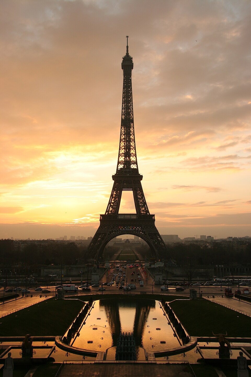 Paris: Louvre Ticket with Priority Entry